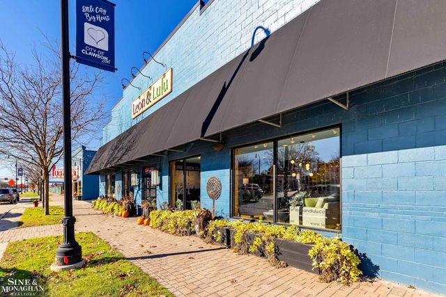 931 W Elmwood Avenue, Clawson, MI 48017