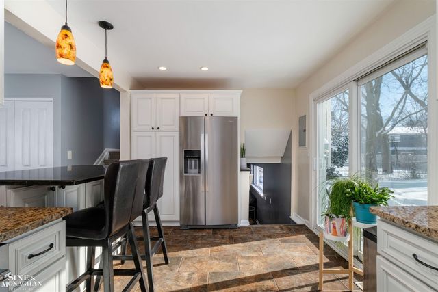 931 W Elmwood Avenue, Clawson, MI 48017