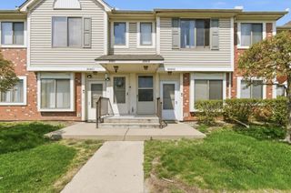 30813 Hidden Pines Lane, Roseville City, MI 48066