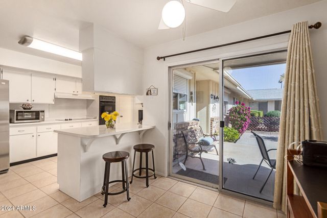 10728 W CHERYL Drive, Sun City, AZ 85351