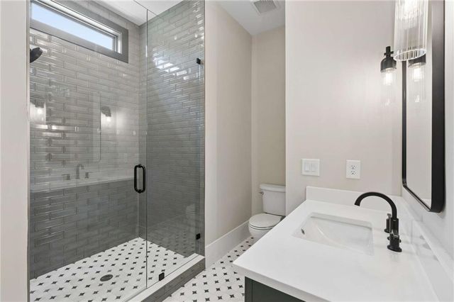 2400 Burch Circle NE, Atlanta, GA 30319