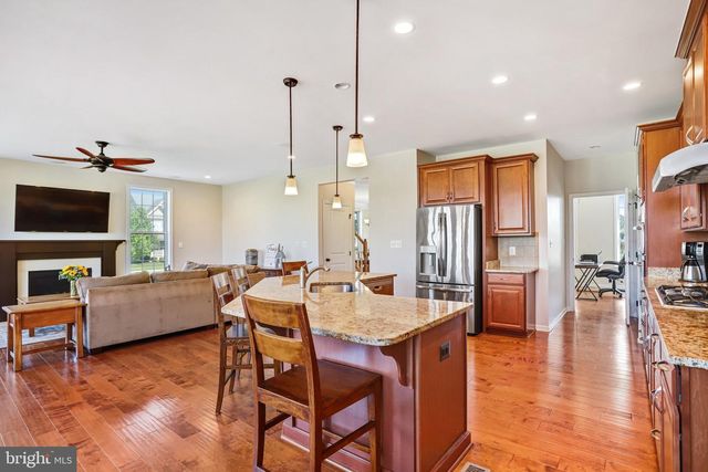 41228 TURTLE DOVE CIR, Aldie, VA 20105