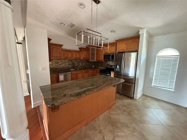 3900 OAK POINTE BOULEVARD, Kissimmee, FL 34746