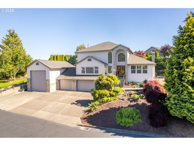 38 VIEW RIDGE Cir, Longview, WA 98632