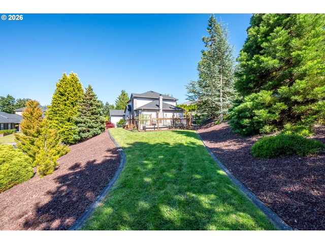 38 VIEW RIDGE Cir, Longview, WA 98632