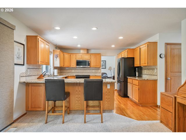 38 VIEW RIDGE Cir, Longview, WA 98632