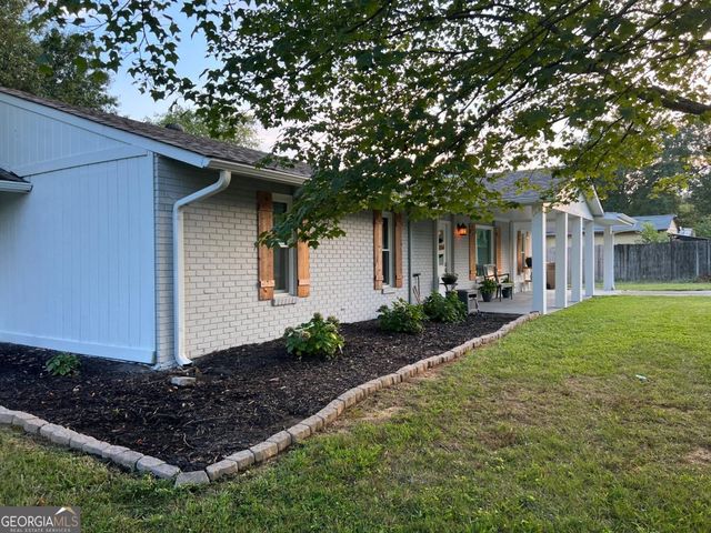 13 Bishop Road NW, Cartersville, GA 30121