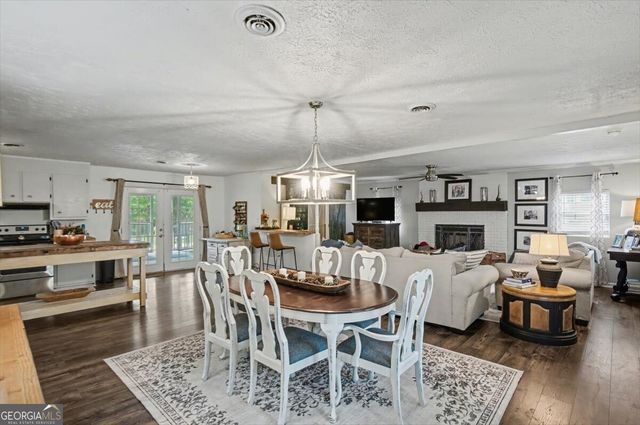 13 Bishop Road NW, Cartersville, GA 30121