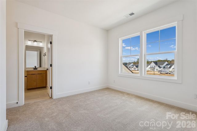 3024 Griffs Pond Road 388, Charlotte, NC 28269