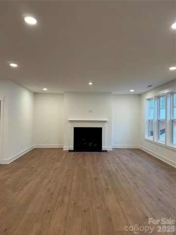 3024 Griffs Pond Road 388, Charlotte, NC 28269