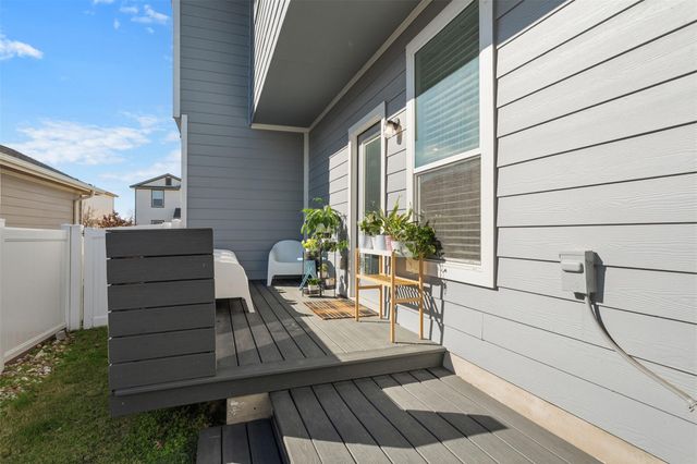 404 Cane River RD, Pflugerville, TX 78660