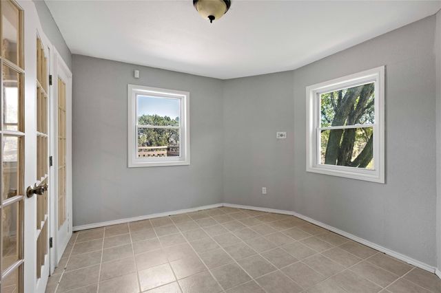 220 Lark Lane, New Braunfels, TX 78132