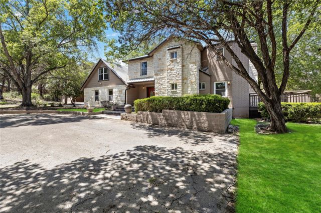 220 Lark Lane, New Braunfels, TX 78132