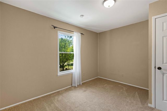 220 Lark Lane, New Braunfels, TX 78132