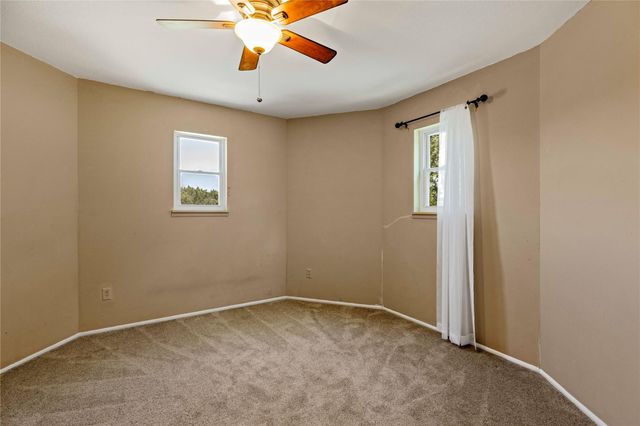 220 Lark Lane, New Braunfels, TX 78132