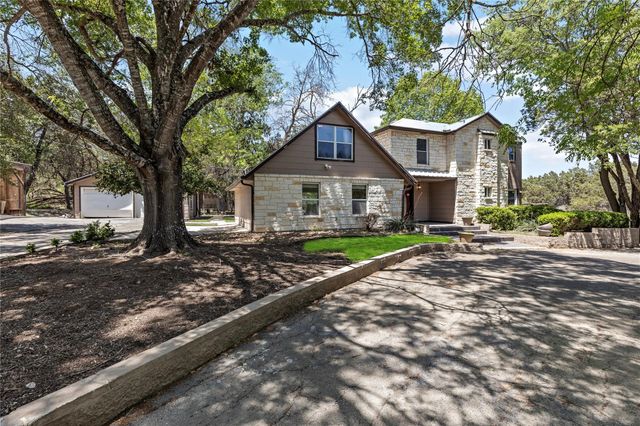 220 Lark Lane, New Braunfels, TX 78132