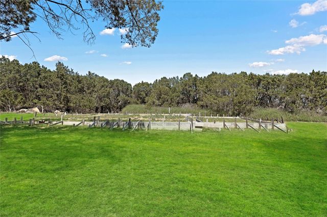 220 Lark Lane, New Braunfels, TX 78132