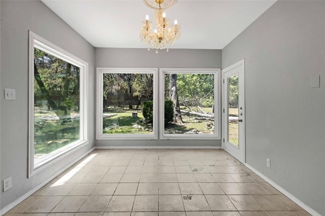 220 Lark Lane, New Braunfels, TX 78132