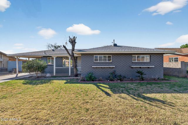 2233 W FLOWER Street, Phoenix, AZ 85015