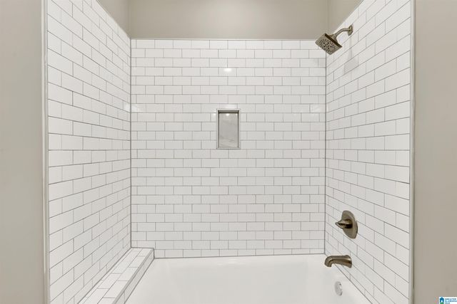 1020 GRAYMONT AVENUE W, Birmingham, AL 35204