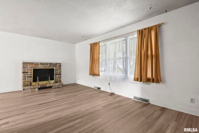 10 COACHLIGHT Court, Springfield, IL 62703