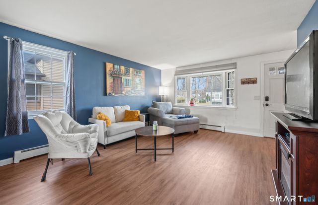 26 Doane Street, Manchester, CT 06040