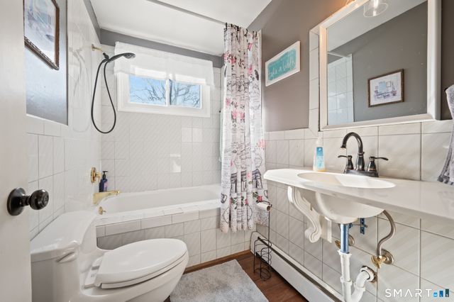 26 Doane Street, Manchester, CT 06040