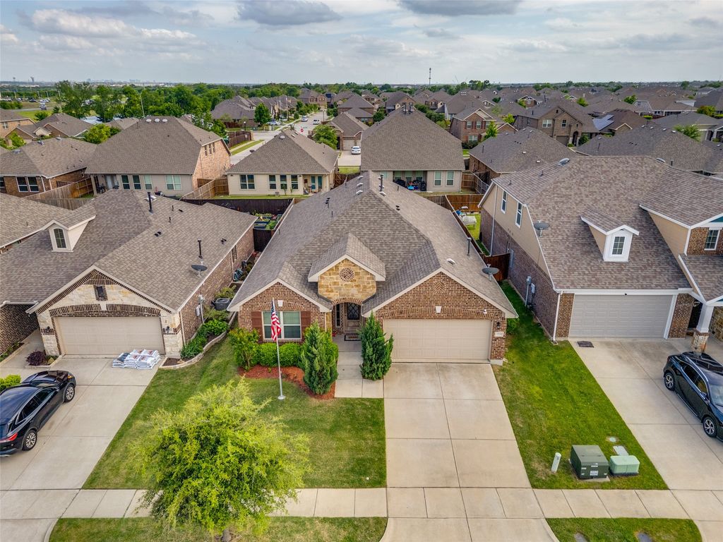 1904 Alton Way, Aubrey, TX 76227
