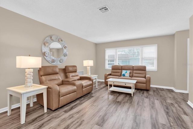 8260 BURGUNDY DRIVE N, Pinellas Park, FL 33781