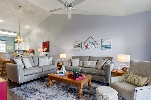 901 W Port Dr Unit 412, North Myrtle Beach, SC 29582