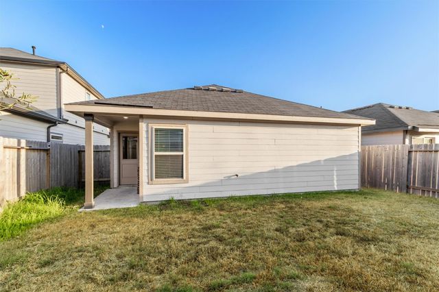 2637 Shady Cedar Court, Conroe, TX 77301