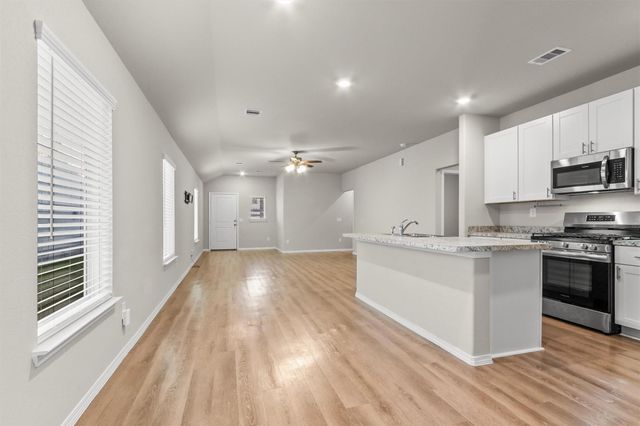 2637 Shady Cedar Court, Conroe, TX 77301