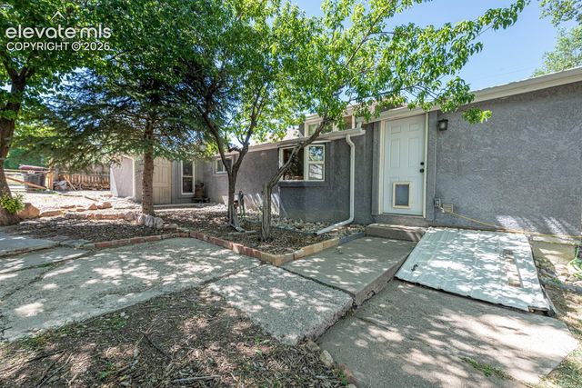2517 Wheeler Avenue, Colorado Springs, CO 80904