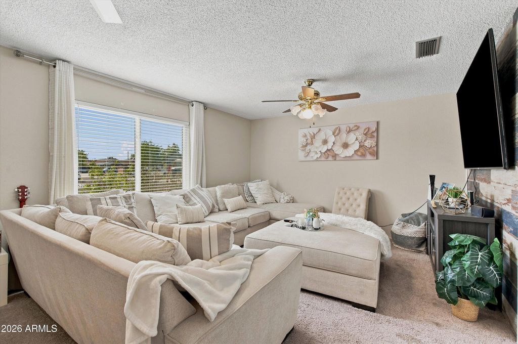 6429 S 17TH Street, Phoenix, AZ 85042 — photo 5