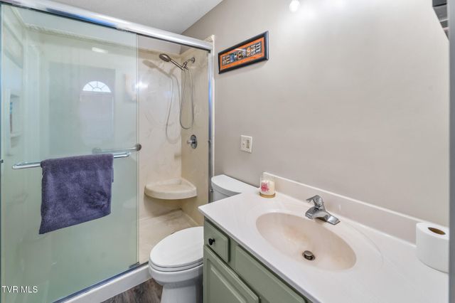 133 Eagle View Private Drive 133, Blountville, TN 37617