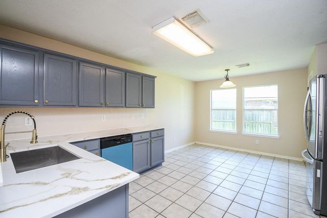 19207 Relay Road, Humble, TX 77346