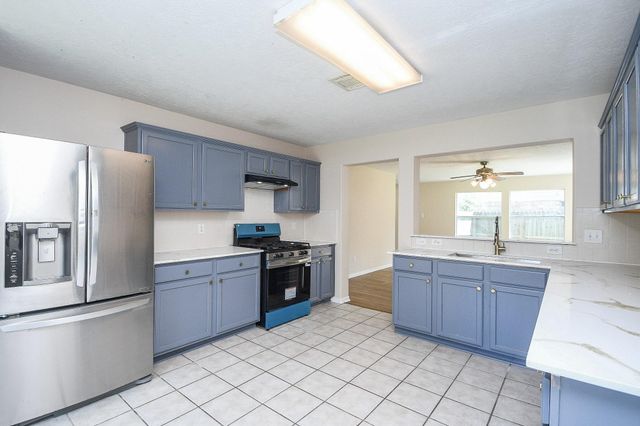 19207 Relay Road, Humble, TX 77346