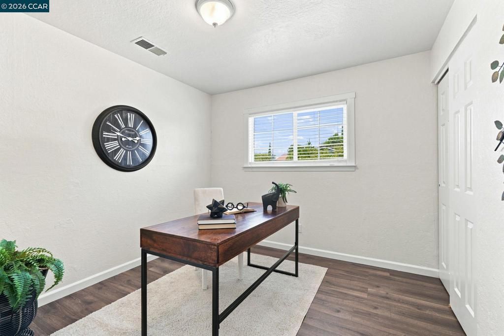 Image 18 of property listing at 2710 Broadmoor Ave, Concord, CA 94520