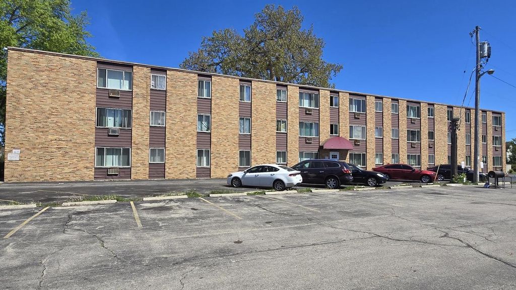 1615 60TH STREET, Kenosha, WI 53140