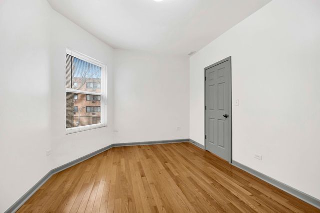 7223 N Damen Avenue, Chicago, IL 60645