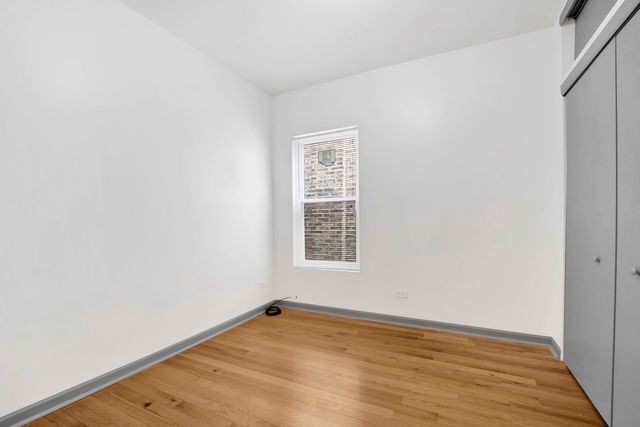 7223 N Damen Avenue, Chicago, IL 60645