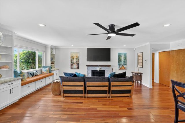 7577 Alma Vista Way, Sacramento, CA 95831