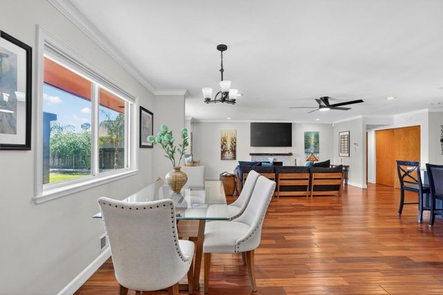 7577 Alma Vista Way, Sacramento, CA 95831