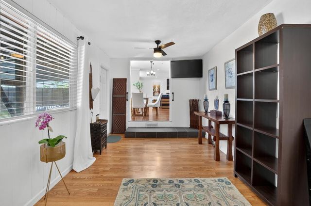 7577 Alma Vista Way, Sacramento, CA 95831