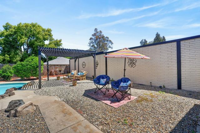 7577 Alma Vista Way, Sacramento, CA 95831