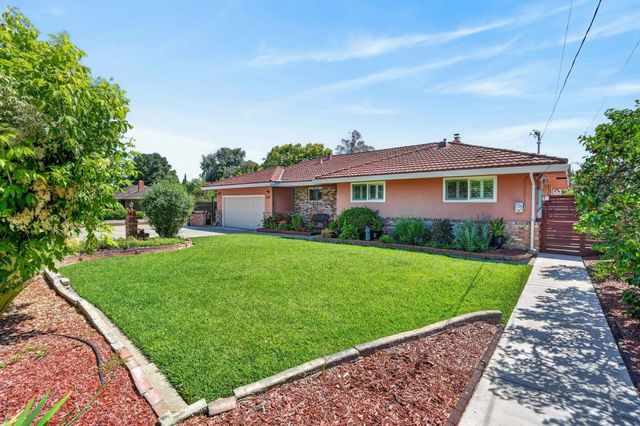 7577 Alma Vista Way, Sacramento, CA 95831