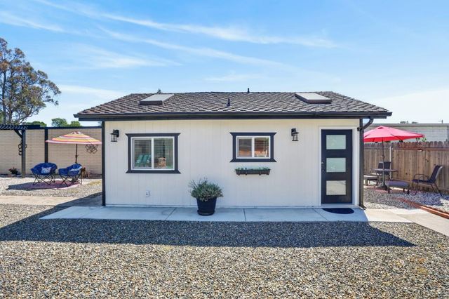 7577 Alma Vista Way, Sacramento, CA 95831
