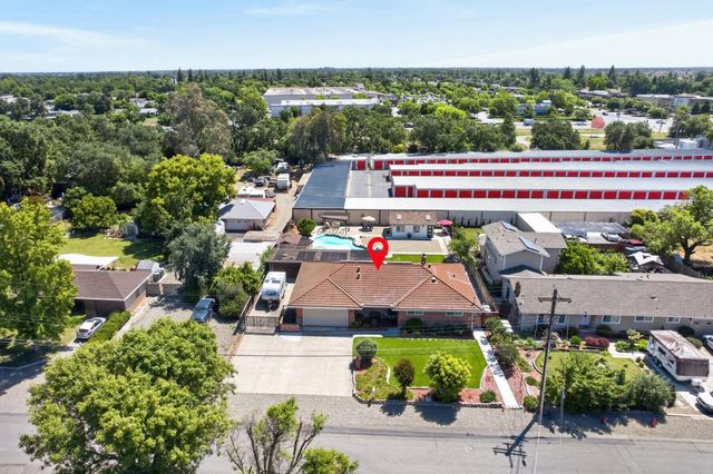 7577 Alma Vista Way, Sacramento, CA 95831