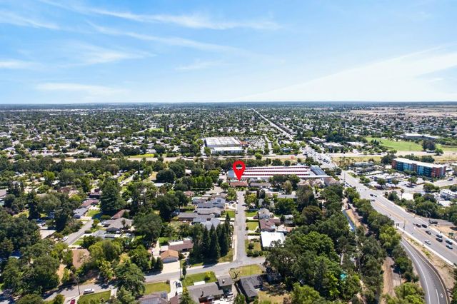 7577 Alma Vista Way, Sacramento, CA 95831