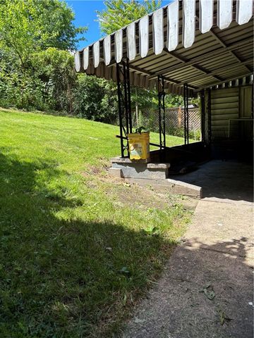 908 Worthington Ave, Clairton, PA 15025